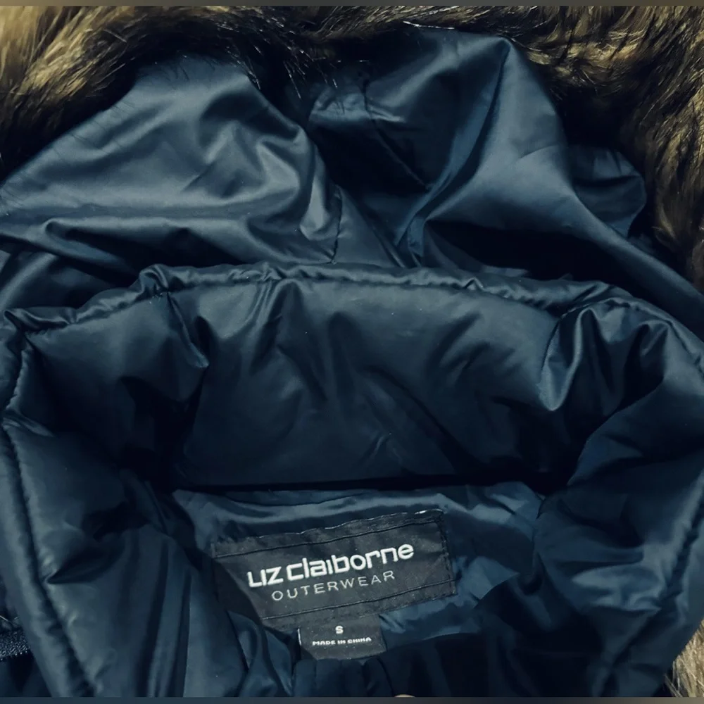 LIZ CLAIBORNE *PUFFER JACKET* (🧥SmaLL) - Picture 13 of 16